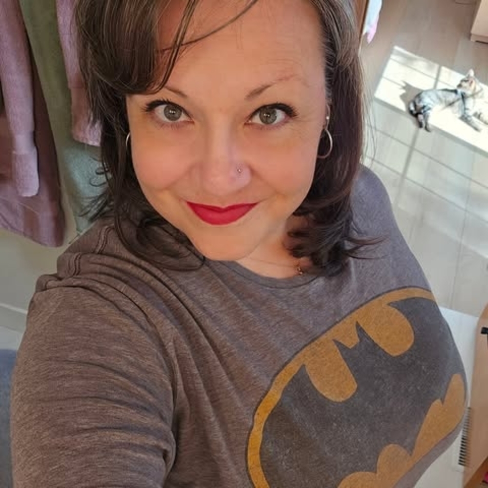 Meet your Posher, Danielle